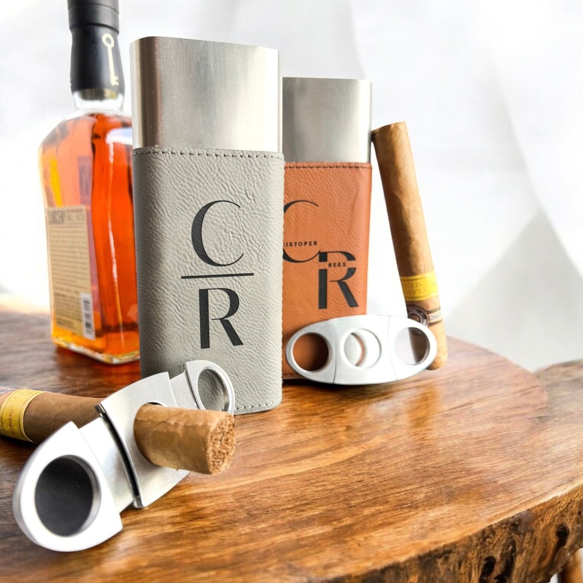 Personalized Cigar Holder | Engraved Groomsmen Gift & Cigar Lover Gift – Keepsake Journey - Handmade for occasion – material – style - Personalized Gift Idea - Custom Engraving -