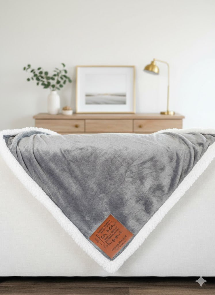 Personalized Memorial Blanket | Custom Sympathy Throw | Bereavement Gift for Loved One – Keepsake Journey - Handmade Memorial Keepsake for occasion – material – style - Personalized Gift Idea - Custom Engraving -