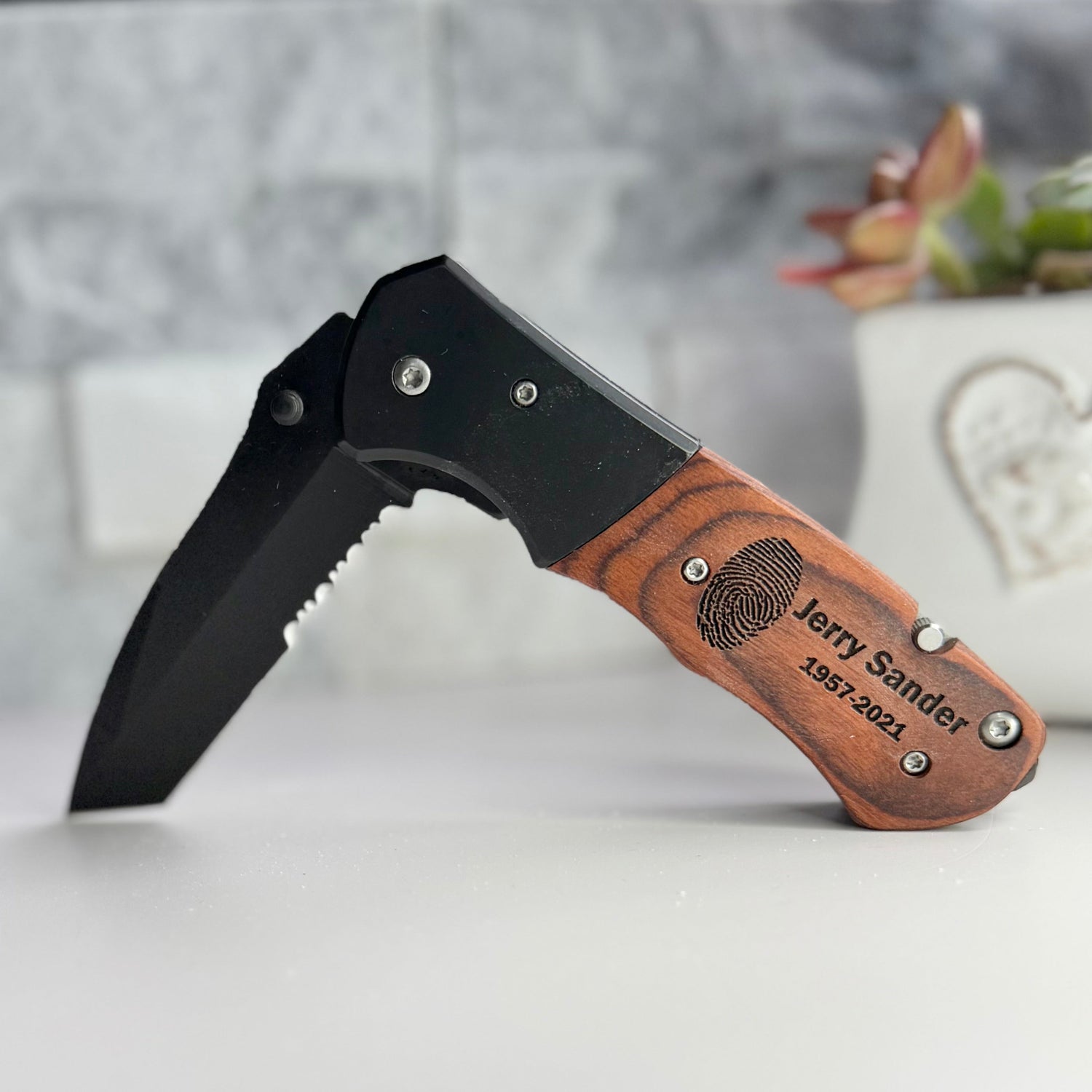 Custom Memorial Pocket Knives - Keepsake Journey