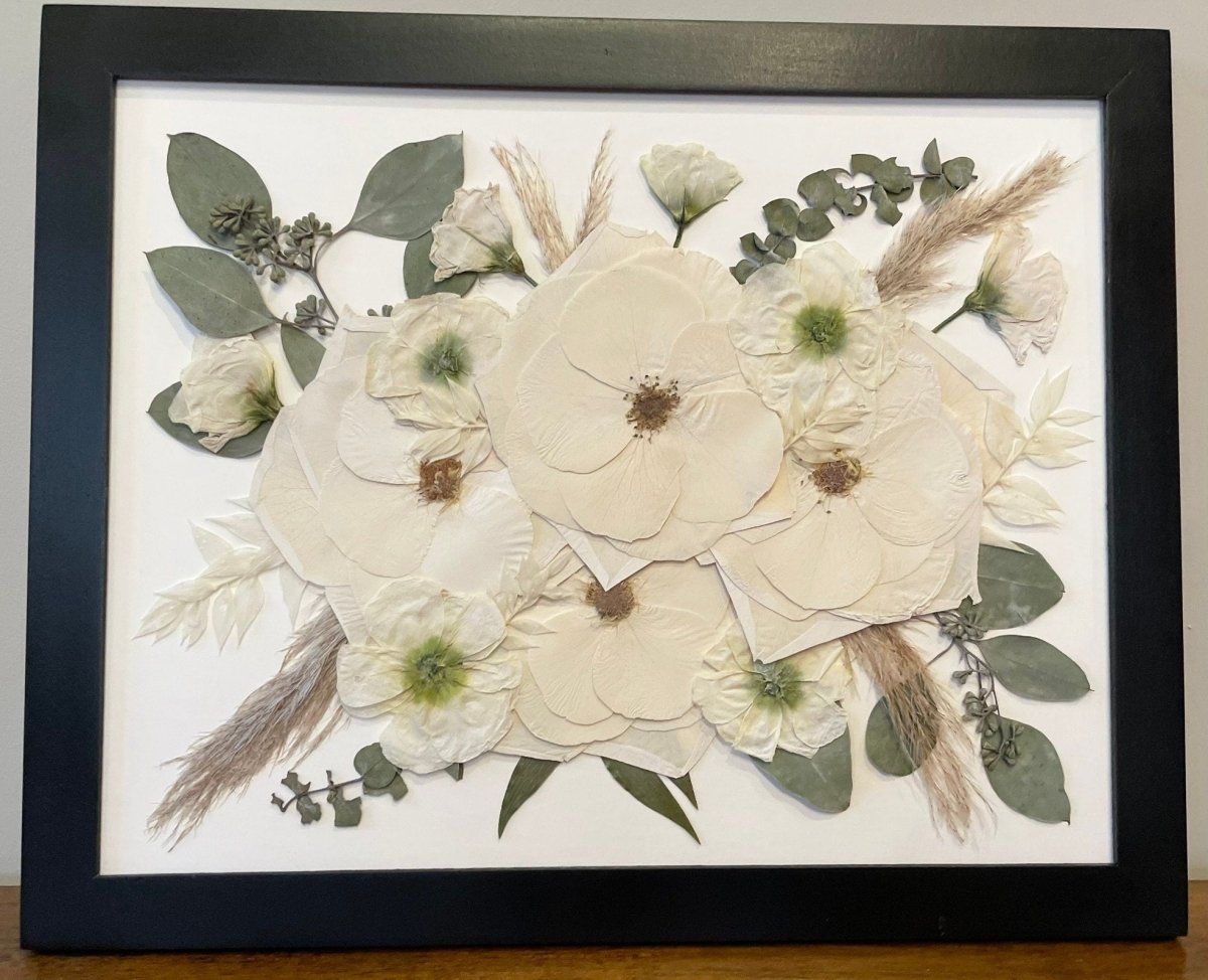 11x14 Pressed Flower Frame | Medium – Keepsake Journey - Handmade for occasion – material – style - Personalized Gift Idea - Custom Engraving - 