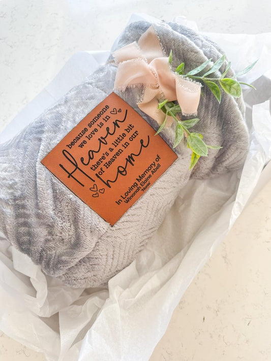 Personalized Memorial Blanket | Custom Sympathy Throw | Bereavement Gift for Loved One – Keepsake Journey - Handmade Memorial Keepsake for occasion – material – style - Personalized Gift Idea - Custom Engraving - 